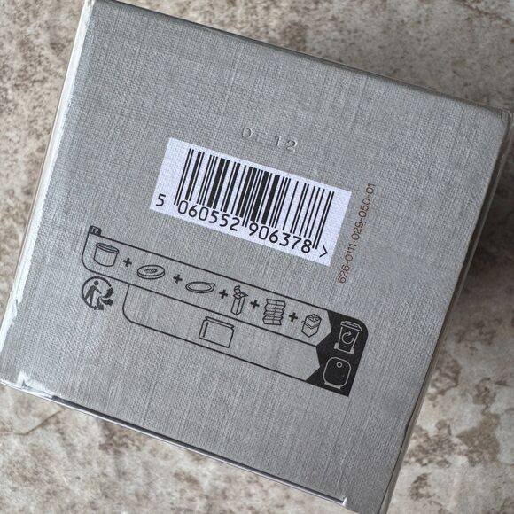 $225 Retail SEALED Augustinus Bader The Face Ceam Mask - Picture 2 of 2